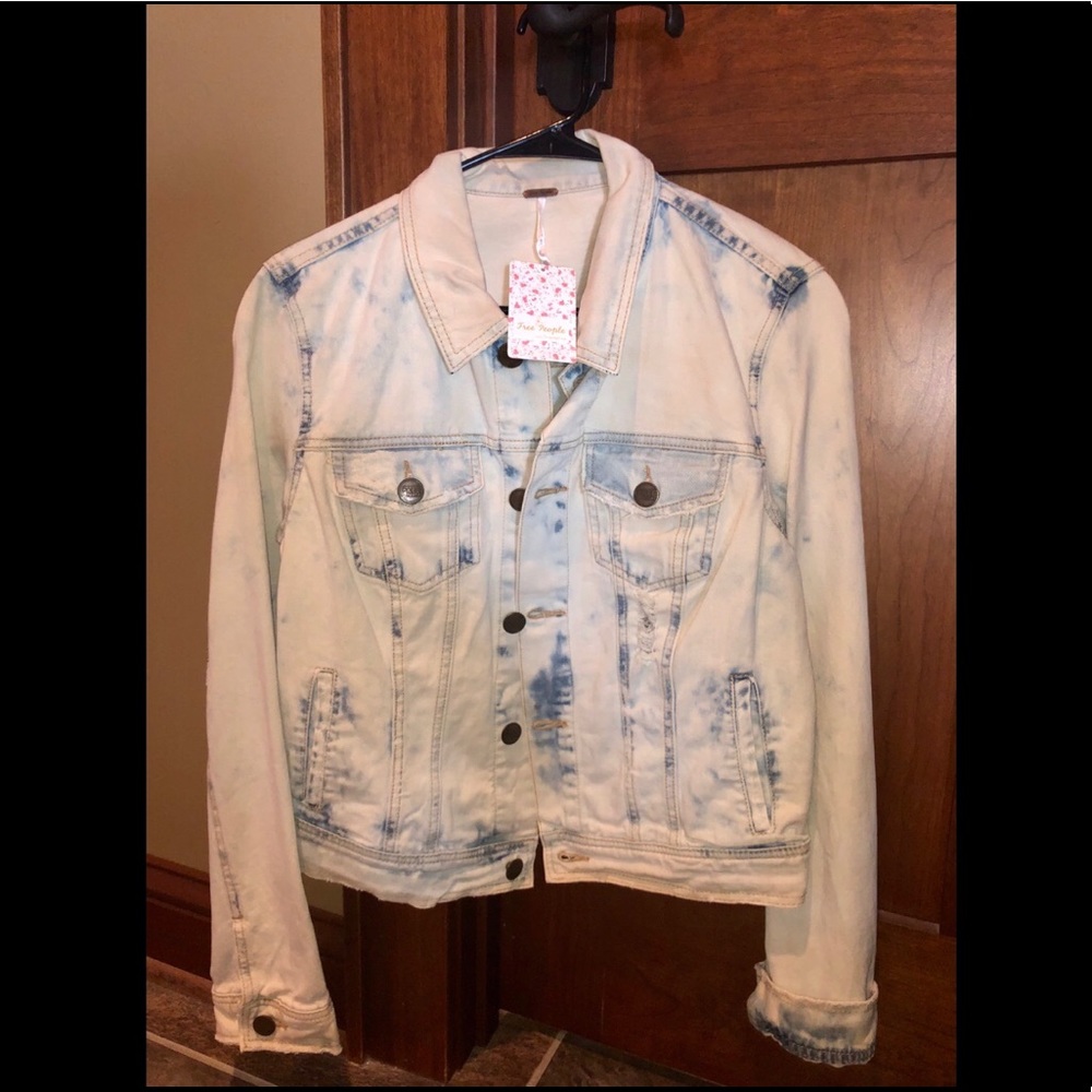 FREE PEOPLE Women’s Jean Jacket